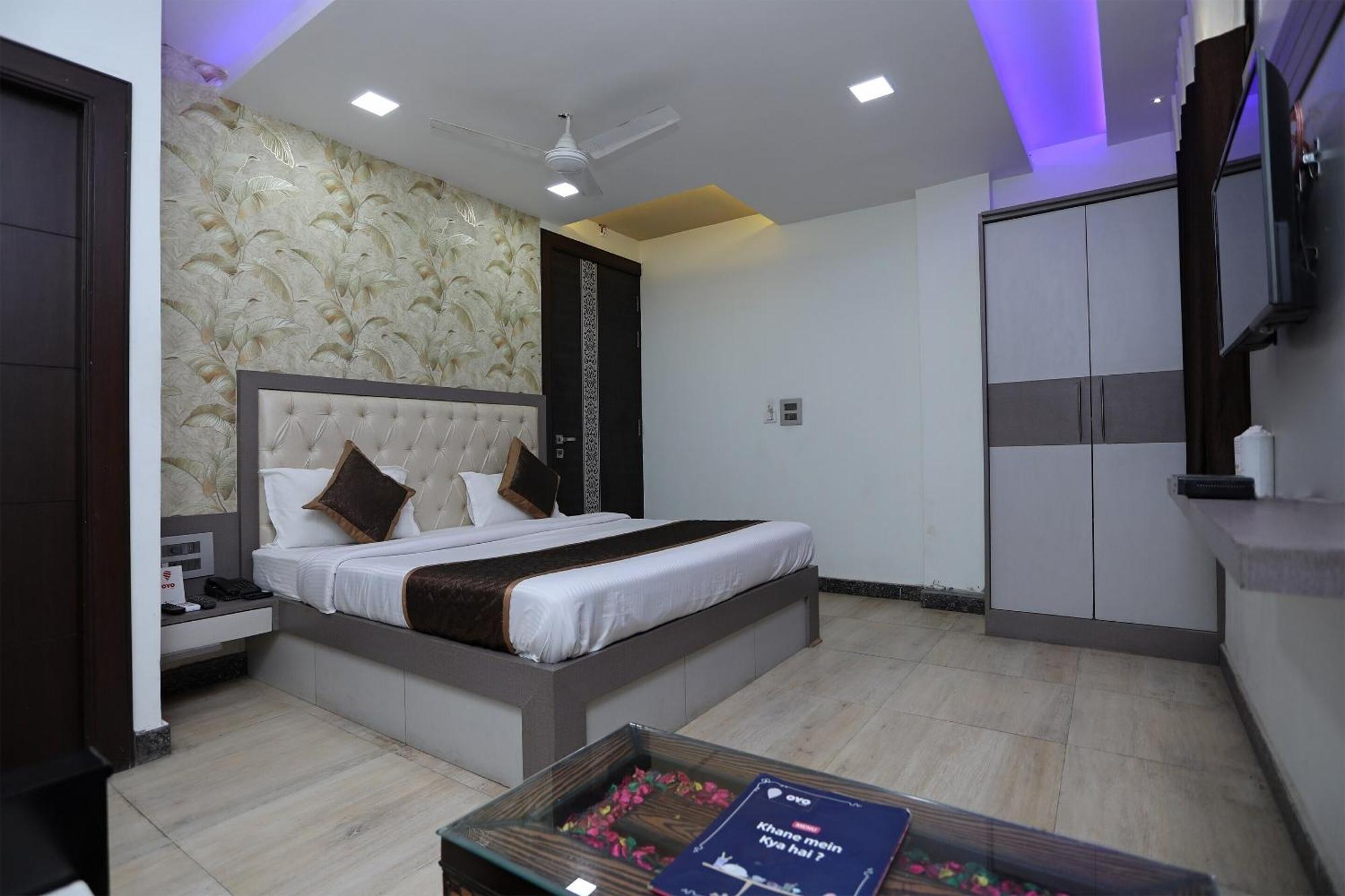 Oyo Hotel Vaishnavi Heritage Inn Agra  Dış mekan fotoğraf