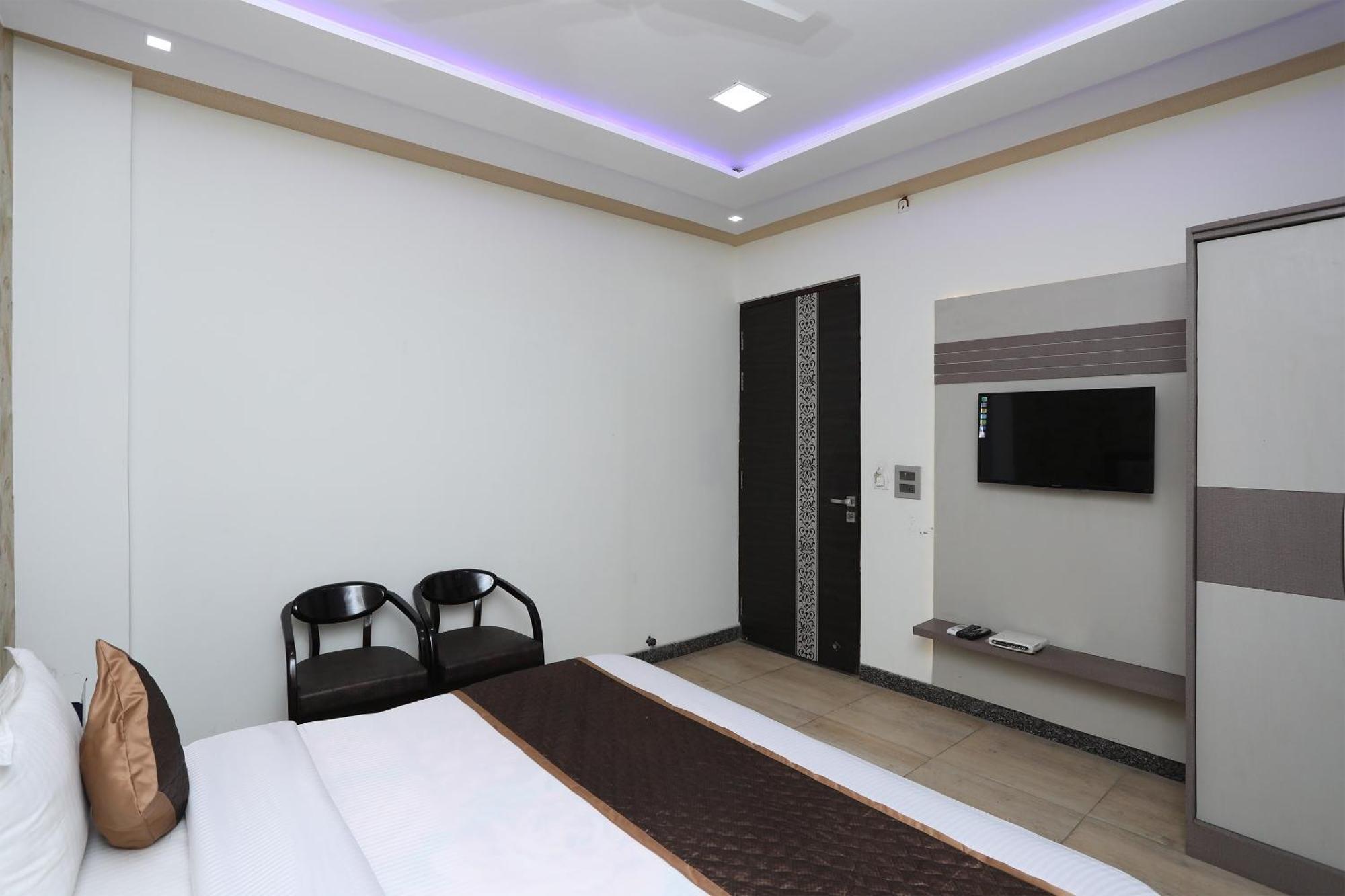 Oyo Hotel Vaishnavi Heritage Inn Agra  Dış mekan fotoğraf