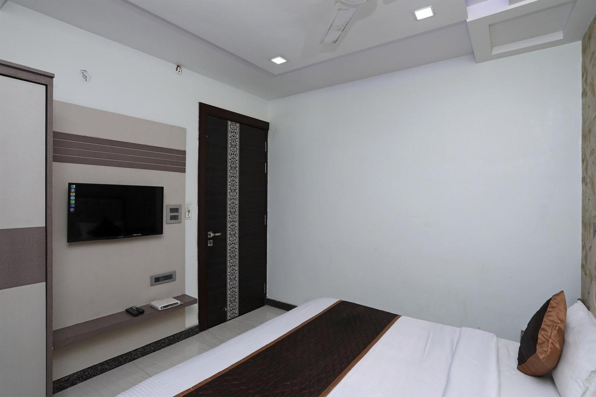 Oyo Hotel Vaishnavi Heritage Inn Agra  Dış mekan fotoğraf